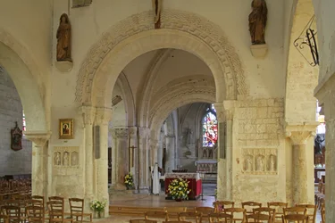 Ansicht der romanischen Chorarkaden